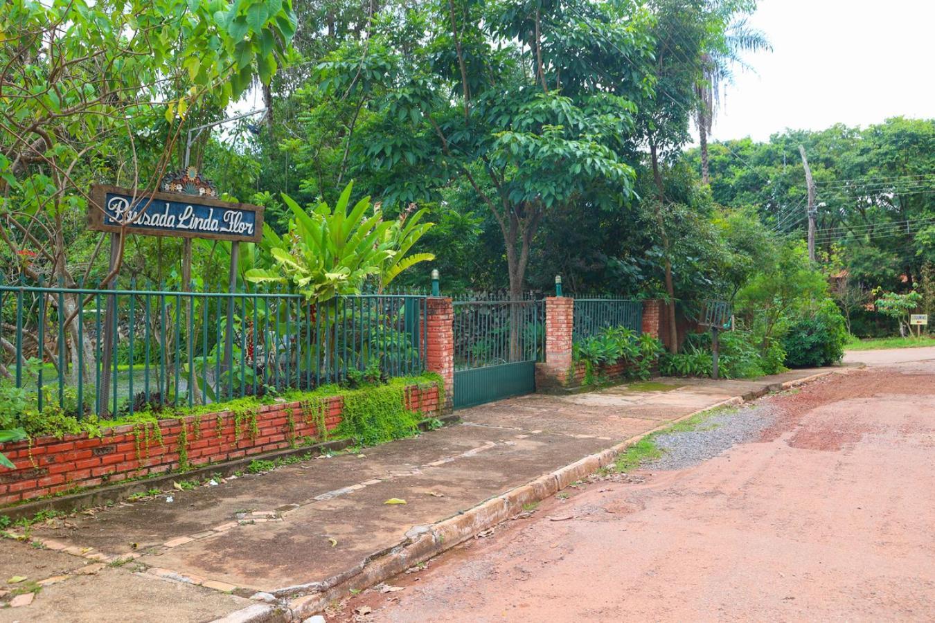 Pousada Linda Flor Bed & Breakfast Alto Paraíso de Goiás Exterior photo